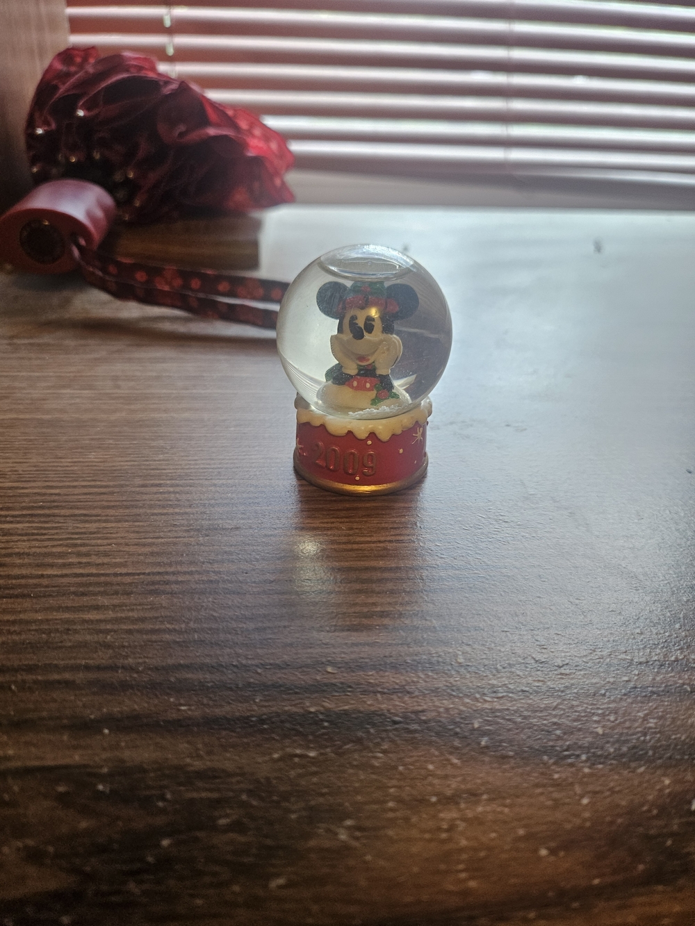 Disney Red Minnie Mouse Holiday Snow Globe